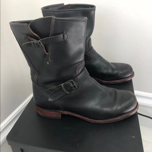 Men’s Frye boots